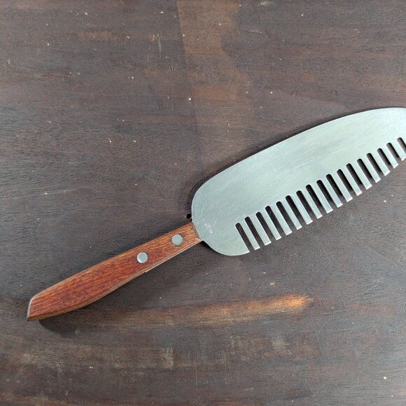 Vintage Levco Cake slice, mcm cake breaker, pie server made in Japan - Picture 8 of 10